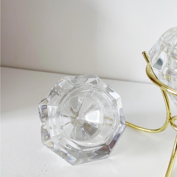 Two glass diamond tealight holders with brass base - Picture 2 of 5